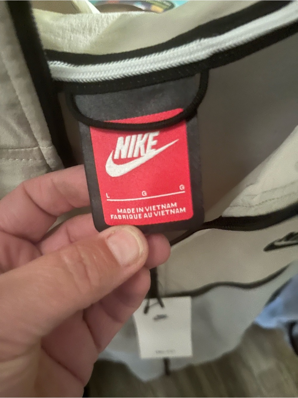 Nike Men’s Cream and Black Lightweight Shirt Jacket